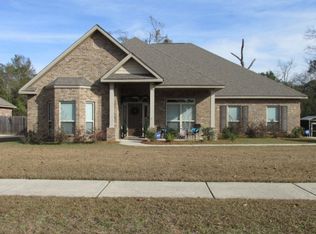 2440 Hidden Oaks Ln, Semmes, AL 36575