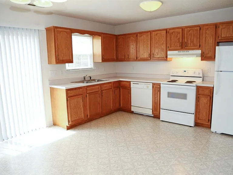 W Ivybridge Dr — Photo 4