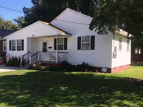 3225 Downes St, Portsmouth, VA 23704