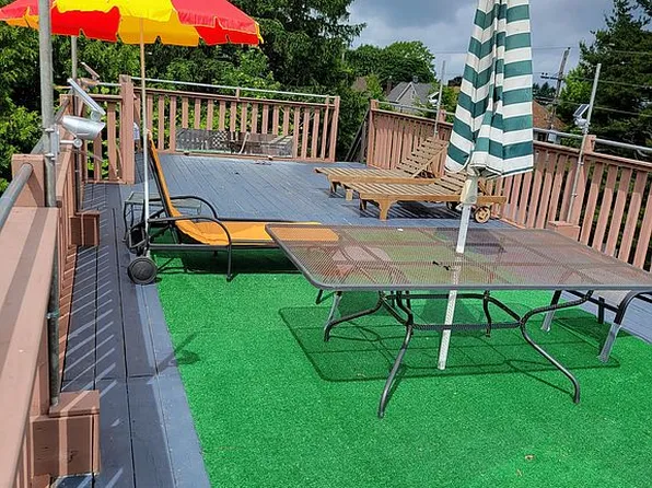835 N Lee Ct, Hazleton, PA 18201