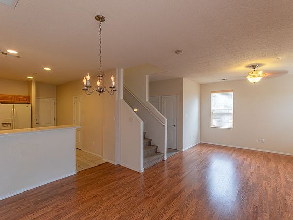 4th image of 4350 San Benito St Unit B