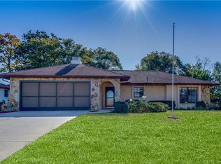 8519 Heather Blvd, Weeki Wachee, FL 34613