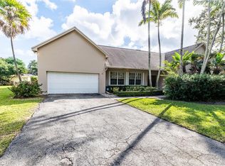 14901 SW 82nd Ave, Palmetto Bay, FL 33158
