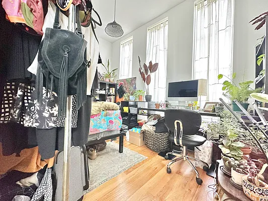 Rented by Doorway NYC, LLC | media 24