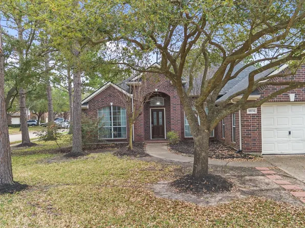 10134 W Temple Dr, Houston, TX 77095