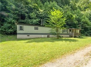 22 Jericho Dr, Charleston, WV 25311