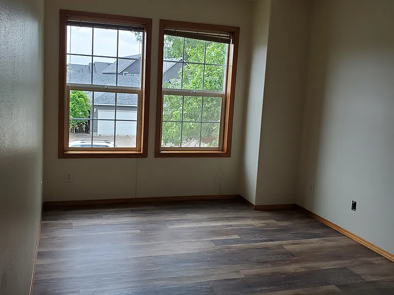 4131 Forsythia St — Photo 18