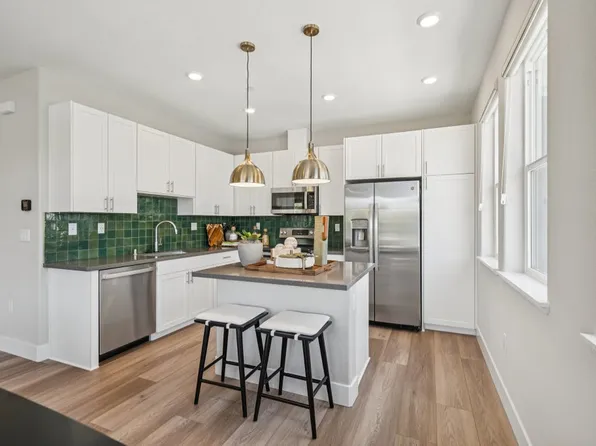 Residence 2 Plan, Back-to-Back Townhomes at Cava