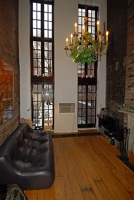 Rented by M.Woods & Associates | media 5