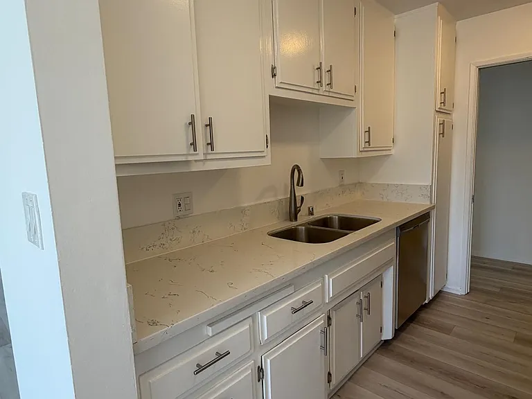 8725 Clifton Way — Photo 24