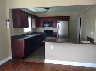 221 E Park Pl, Newark, DE 19711