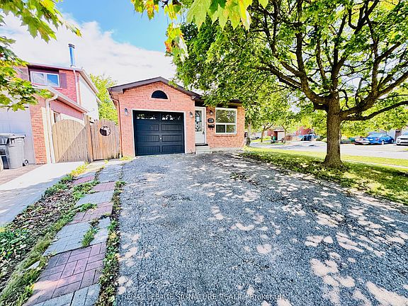 3rd image of 228 Martindale Cres