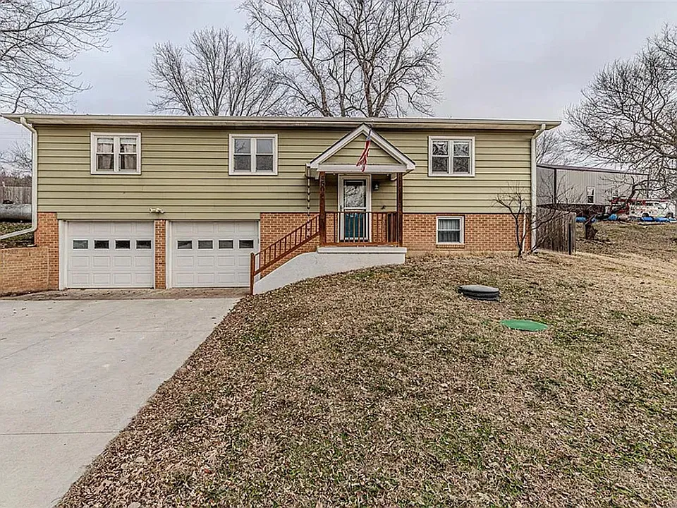 4504 Freeman Rd