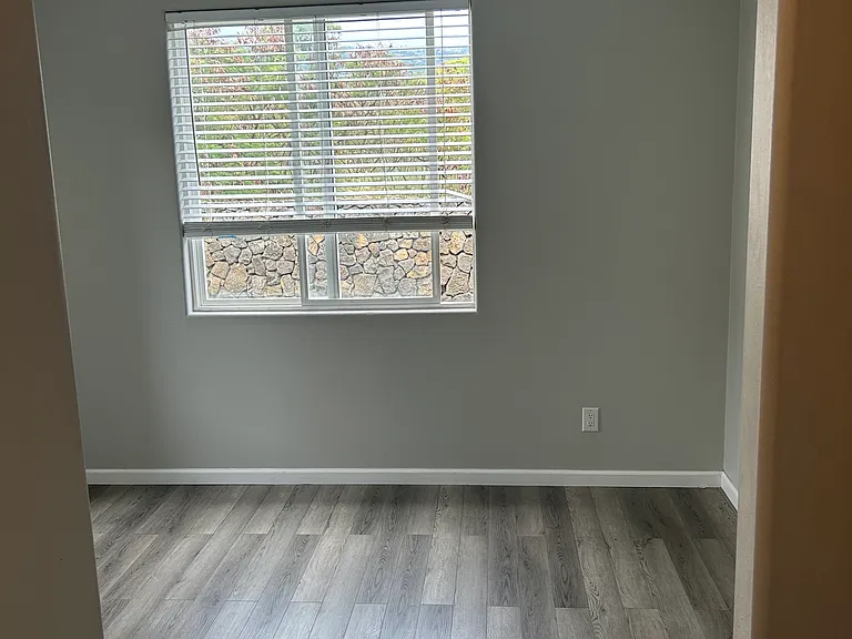 Mauka Bedroom
