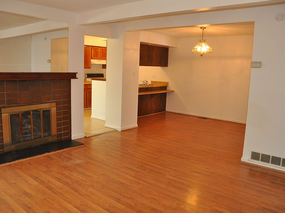 1st image of 11737 Grant St