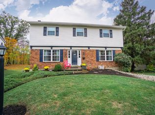 3955 Bainbridge Dr, Cincinnati, OH 45241