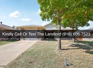 6415 American Way, Dallas, TX 75237
