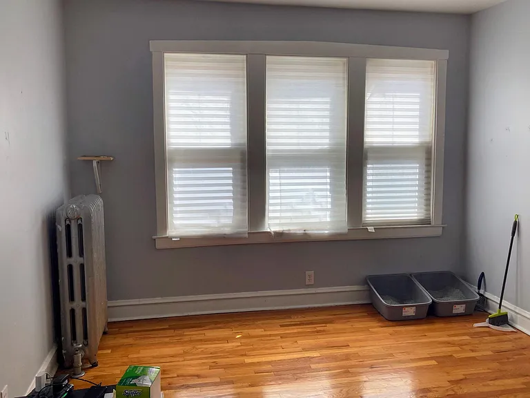 3002 N Hamlin Ave #2 — Photo 12