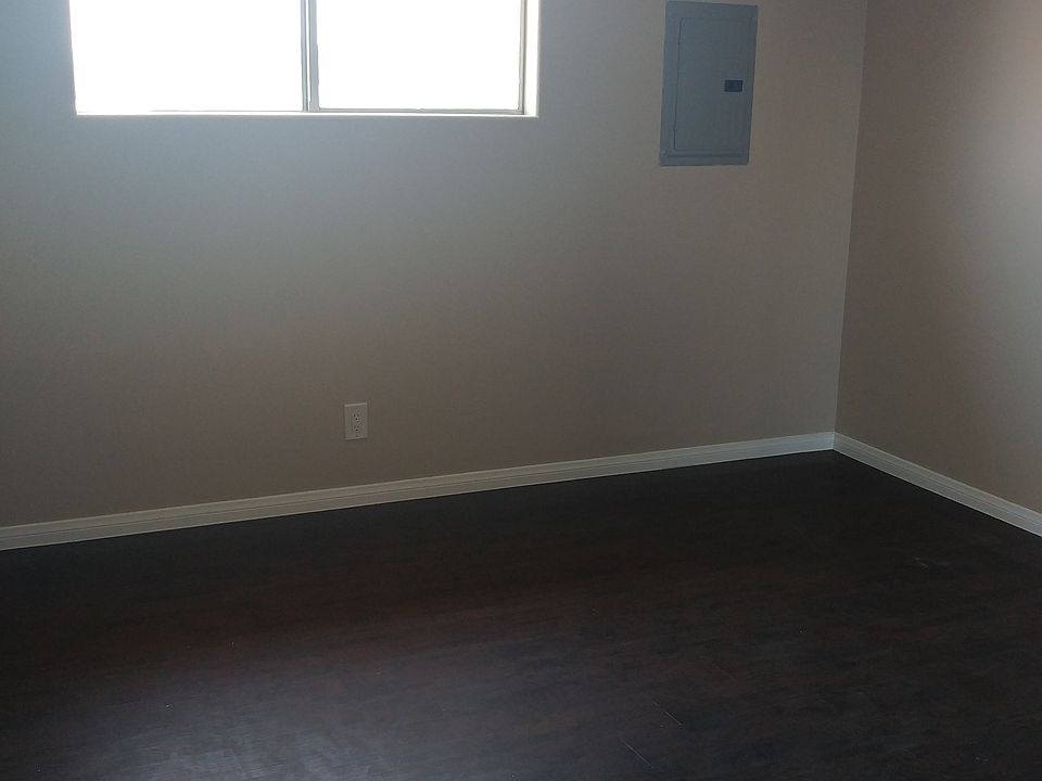 2nd image of 1900 N Marianna Ave #Fb5b8142d