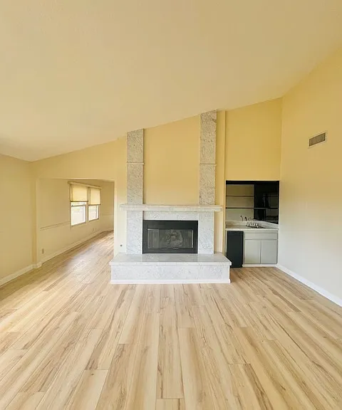 2441 Dresden Pl — Photo 14