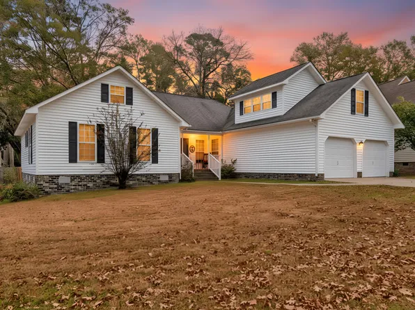 1016 Maidstone Dr, Summerville, SC 29483