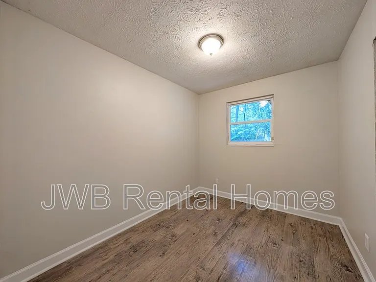 6622 Burpee Dr S — Photo 6