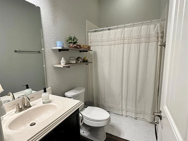 1609 Meadow Trail Ln — Photo 11