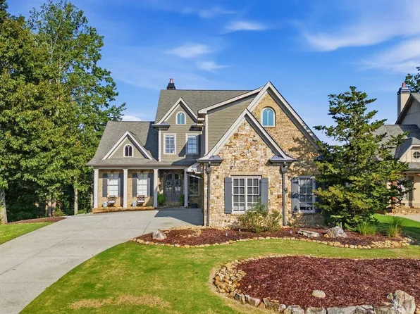 7395 Crestline Dr, Dawsonville, GA 30534