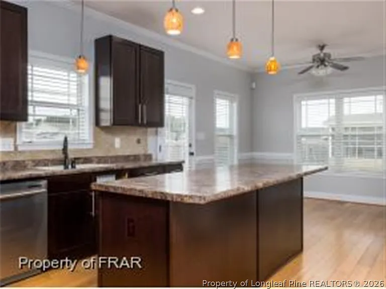 175 Windbrook Ct — Photo 14