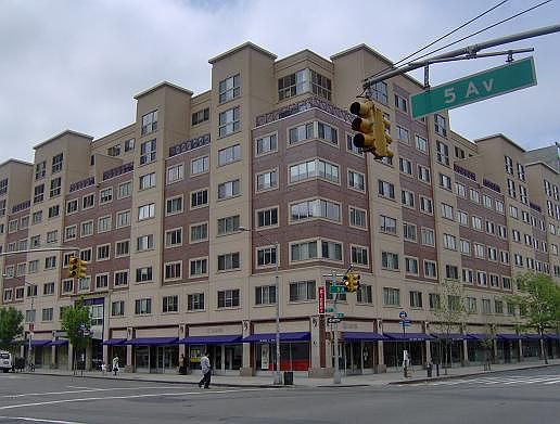 2nd image of 1400 5th Ave APT 5K