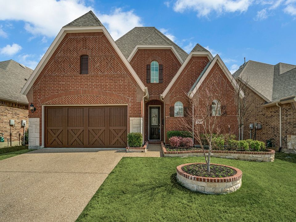 1st image of 2504 Wales Way