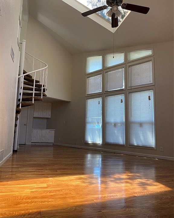 1st image of 2200 Seville Ct