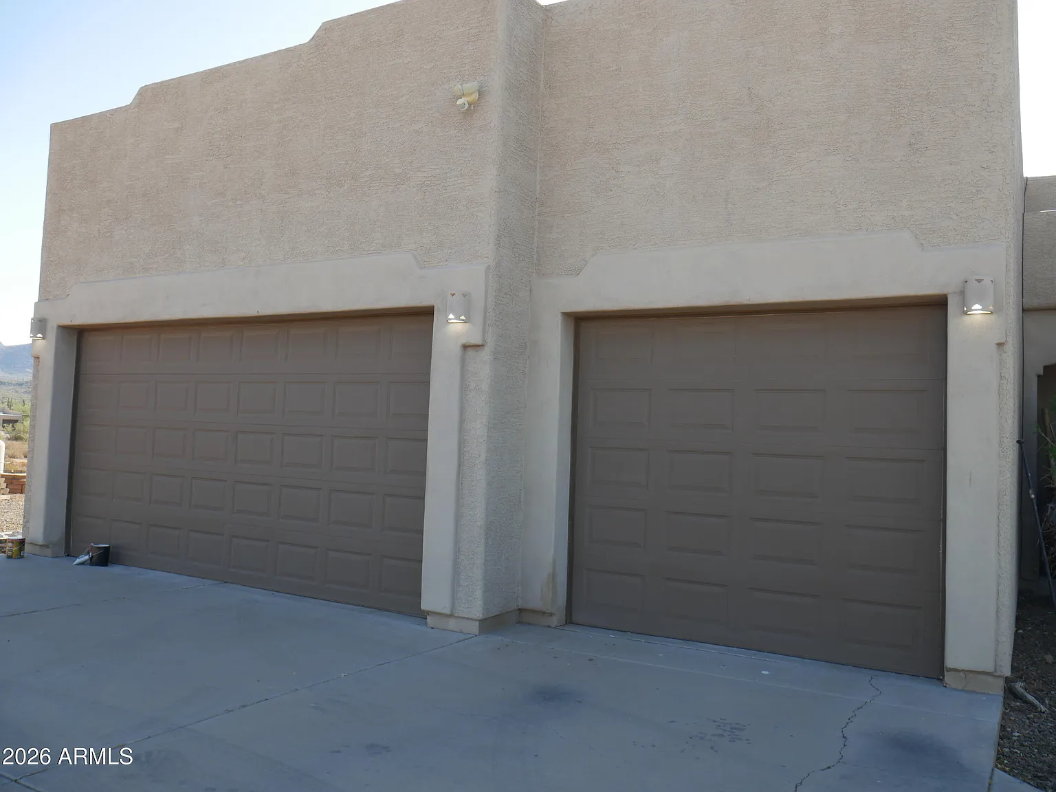4 bed, 2.5 bath, 2275 sqft, $3,895 — Photo 2