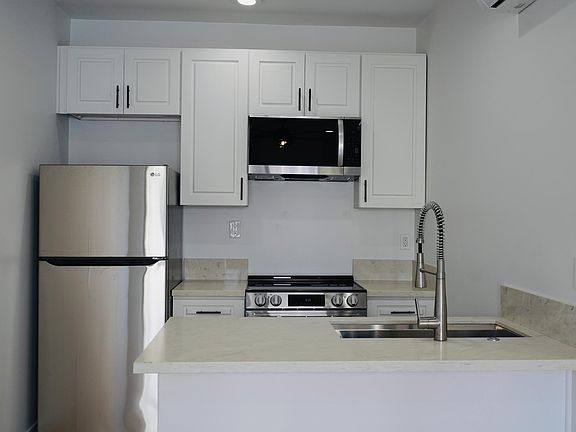 Dishes, pots, pans, utensils, included!