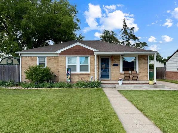 965 E 8th St, Colby, KS 67701