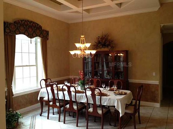4th image of 1801 Lake Roberts Ct