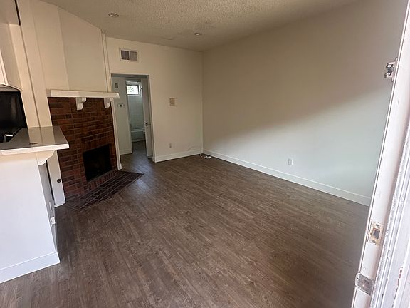 3rd image of 11045 Fruitland Dr APT 207