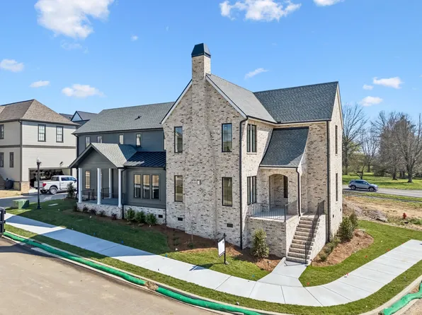 124 Mitford Ln W #10, Spring Hill, TN 37174