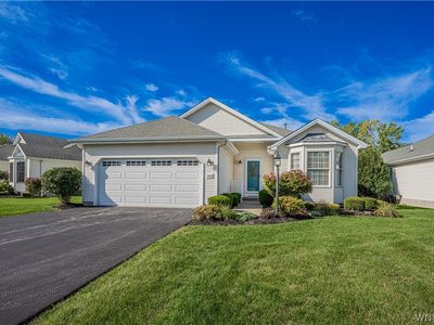 5446 Carleton Lake Dr, Lockport, NY, 14094