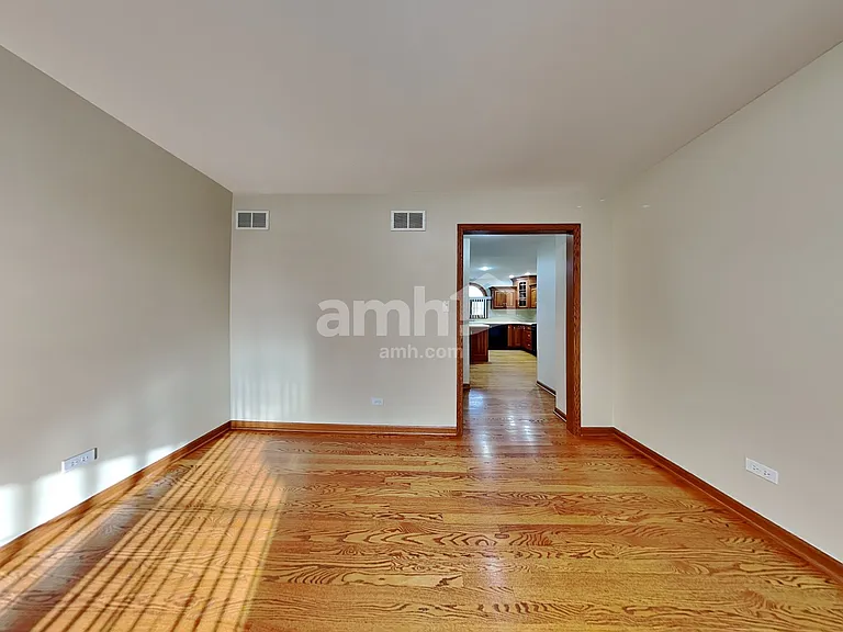 2815 Sharon Dr — Photo 8
