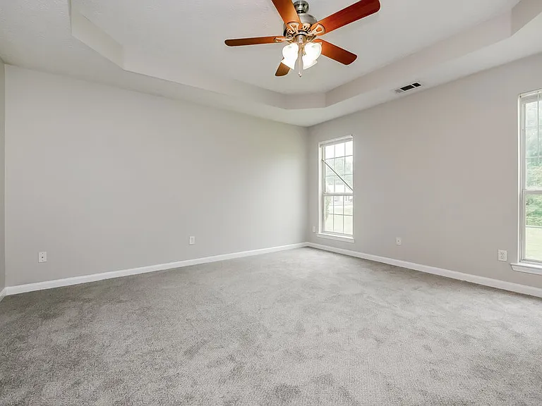 101 Floresta Dr — Photo 8