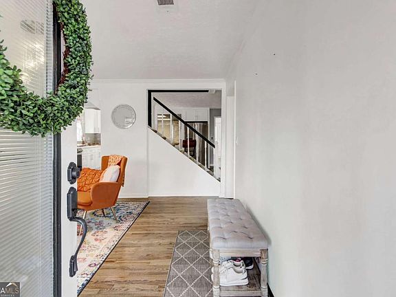 3rd image of 3685 Tackett Rd