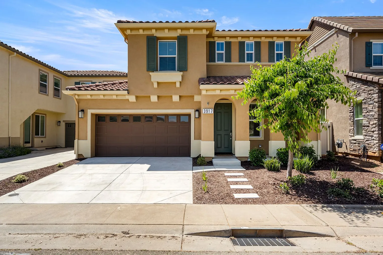 3917 Aristotle Cir photo 1