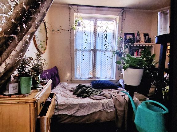 2nd image of 3427 N Kedvale Ave #203