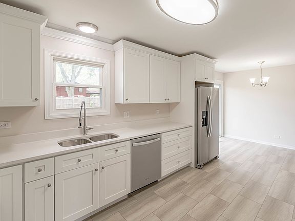 5th image of 15026 Park Ave
