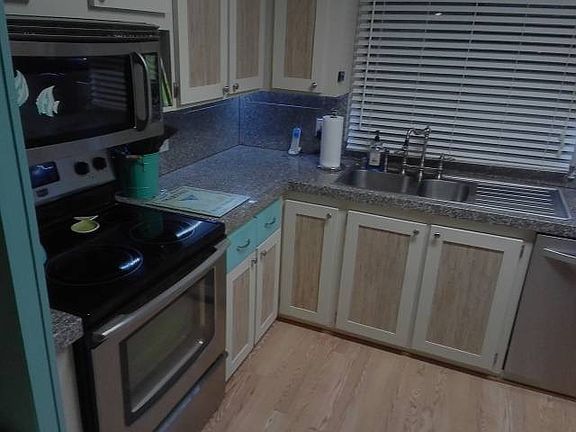 3rd image of 4974 Needle Fish Ln