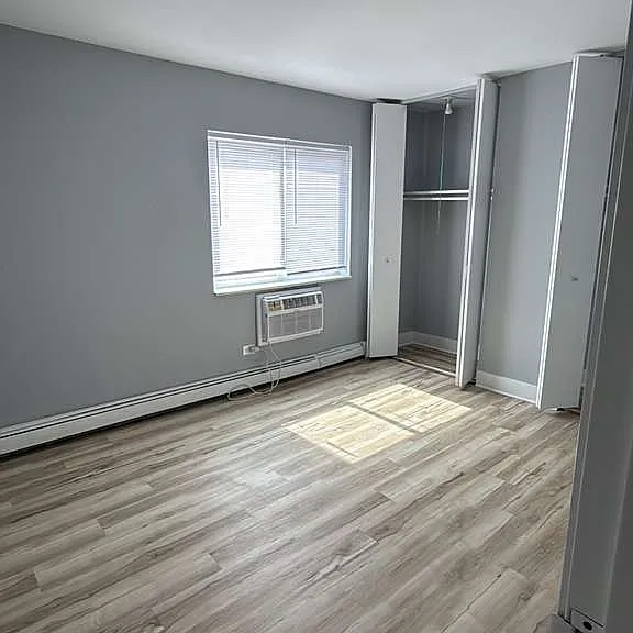 333 Hawthorne Cir #5 — Photo 10