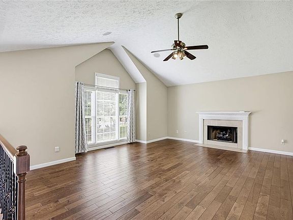 5th image of 1822 Penrose Ct