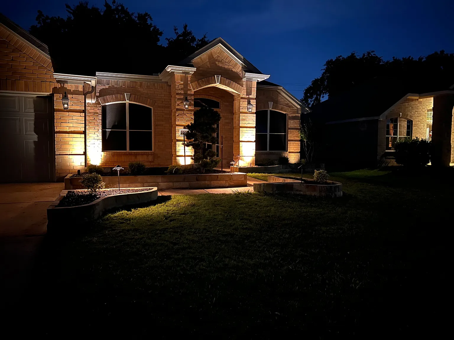 3 bed, 2226 sqft, $2,900 — Photo 4