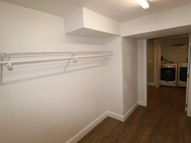 329 Bridge St — Photo 33